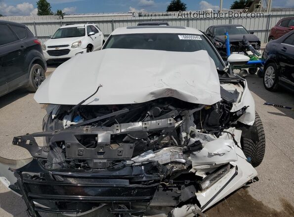 1HGCV3F48LA011189 2020 HONDA ACCORD White Widok z przodu