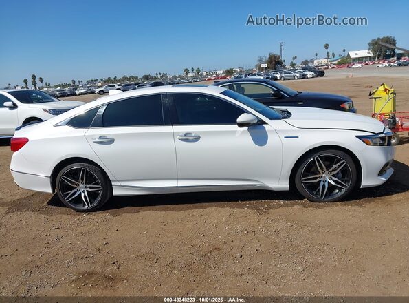 1HGCV3F91NA022520 2022 HONDA ACCORD White Vista interior trasera
