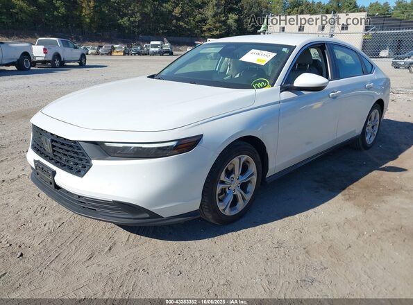 1HGCY1F29RA067855 2024 HONDA ACCORD Белый Передняя левая четверть