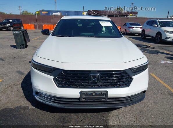 1HGCY2F56RA006012 2024 HONDA ACCORD White ხელსაწყოთა პანელის ხედი