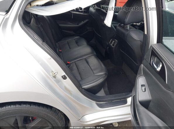 1N4AA6AV3KC360899 2019 NISSAN MAXIMA Silver VIN կոդի պիտակի տեսք
