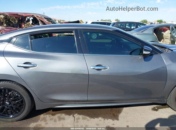 1N4AA6CV6LC363634 2020 NISSAN MAXIMA Gray Widok wnętrza z tyłu