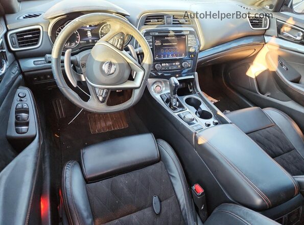 1N4AA6EV7LC370332 2020 NISSAN MAXIMA SR Оранжевый Вид панели приборов