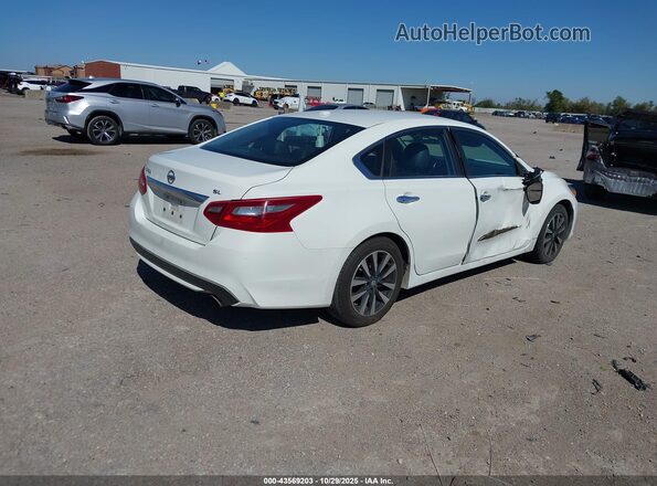 1N4AL3AP0JC205574 2018 NISSAN ALTIMA White Tył prawy