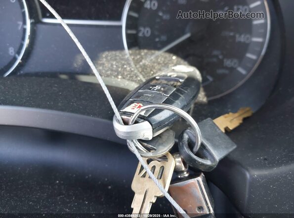 1N4AL3AP0JC205574 2018 NISSAN ALTIMA White Widok deski rozdzielczej