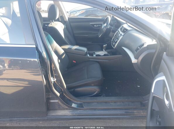 1N4AL3AP0JC240678 2018 NISSAN ALTIMA Gray Widok wnętrza z przodu