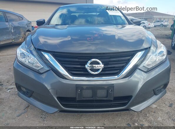 1N4AL3AP7JC156180 2018 NISSAN ALTIMA Gray Սարքավորումների վահանակի տեսք