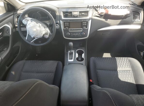 1N4AL3AP9GC227212 2016 NISSAN ALTIMA White Widok deski rozdzielczej