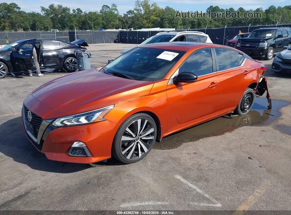 1N4AL4CV3LC138604 2020 NISSAN ALTIMA Orange Առջևի ձախ երեք քառորդ տեսարան