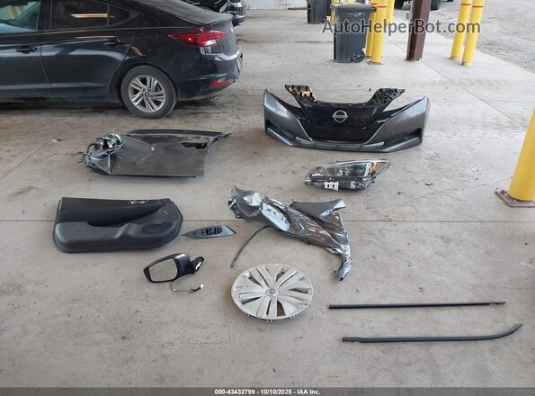 1N4AZ1BV2PC563302 2023 NISSAN LEAF Gray Vista del cuadro de instrumentos