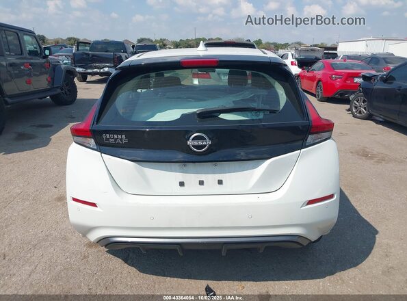 1N4AZ1BV8PC560937 2023 NISSAN LEAF White 