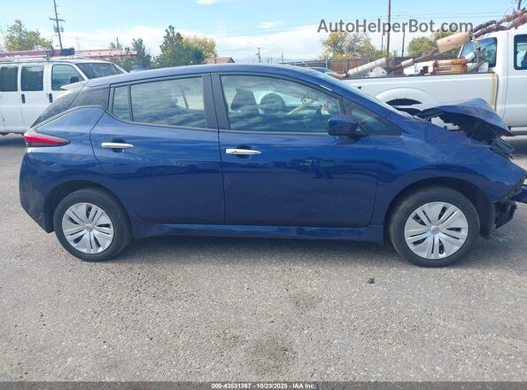 1N4AZ1BV9SC565489 2025 NISSAN LEAF Blue Vista interior trasera