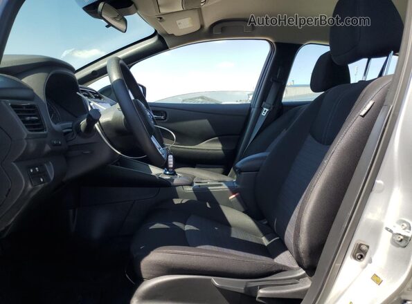 1N4AZ1BVXPC554363 2023 NISSAN LEAF Silver Front interior view