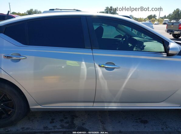 1N4BL4BV1LC269004 2020 NISSAN ALTIMA Silver Սալոնի 360 աստիճան տեսք