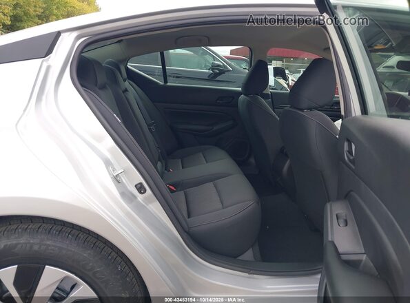 1N4BL4BV2RN393392 2024 NISSAN ALTIMA Gray VIN կոդի պիտակի տեսք
