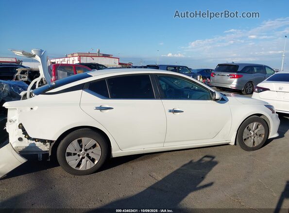 1N4BL4BV4LC118190 2020 NISSAN ALTIMA White სალონის 360-გრადუსიანი ხედი