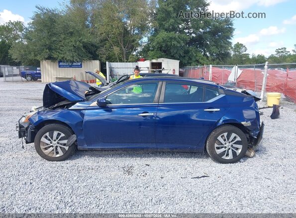 1N4BL4BV7LC137980 2020 NISSAN ALTIMA Синий Вид задней части салона