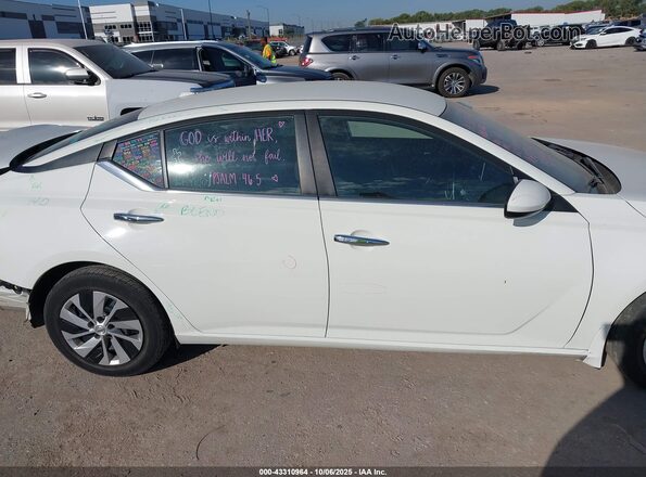 1N4BL4BV7LC230238 2020 NISSAN ALTIMA White Սալոնի 360 աստիճան տեսք