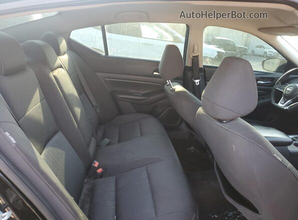 1N4BL4BV8LC210208 2020 NISSAN ALTIMA Black Rear seats view
