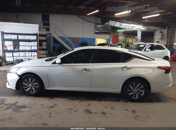 1N4BL4BV9MN361029 2021 NISSAN ALTIMA White Widok wnętrza 360 stopni