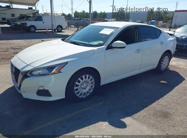 1N4BL4BVXLC133504 2020 NISSAN ALTIMA White წინა მარცხენა ხედი სამი მეოთხედიდან
