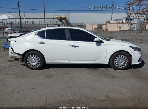 1N4BL4BVXLC133504 2020 NISSAN ALTIMA White სალონის 360-გრადუსიანი ხედი