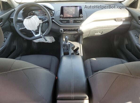 1N4BL4BVXLC261256 2020 NISSAN ALTIMA Silver Dashboard view