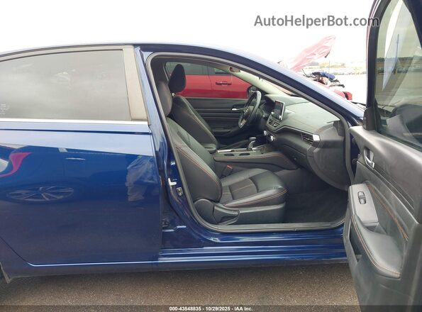 1N4BL4CV2MN313922 2021 NISSAN ALTIMA Blue Вид салону спереду