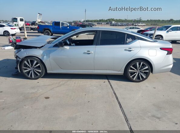 1N4BL4CV3LC132189 2020 NISSAN ALTIMA Silver Սալոնի 360 աստիճան տեսք
