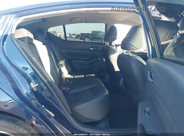 1N4BL4CW7NN319211 2022 NISSAN ALTIMA Dark Blue Vista de la etiqueta del VIN