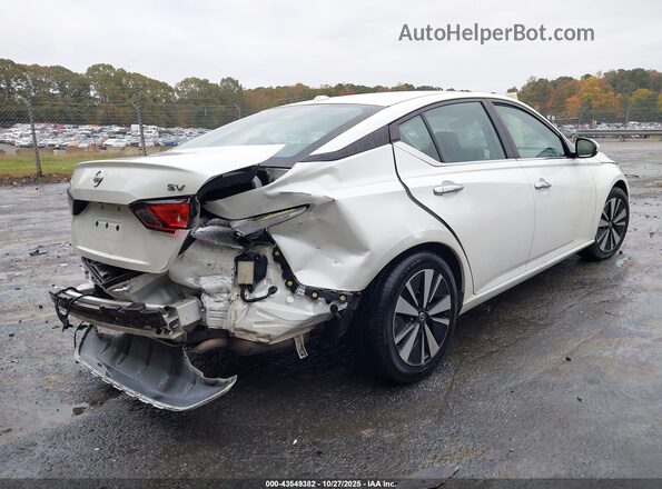 1N4BL4DV1MN387962 2021 NISSAN ALTIMA White Задня права чверть