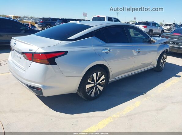 1N4BL4DV3MN362030 2021 NISSAN ALTIMA Silver Задня права чверть