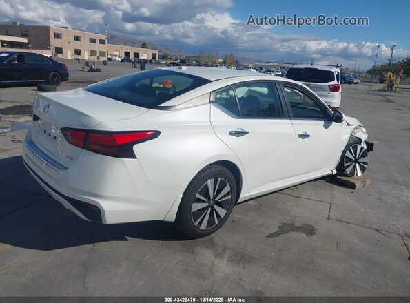 1N4BL4DW2NN358397 2022 NISSAN ALTIMA White Հետևի աջ
