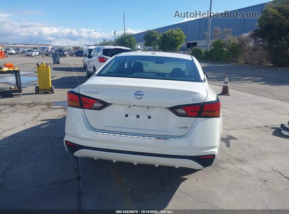 1N4BL4DW2NN358397 2022 NISSAN ALTIMA White 
