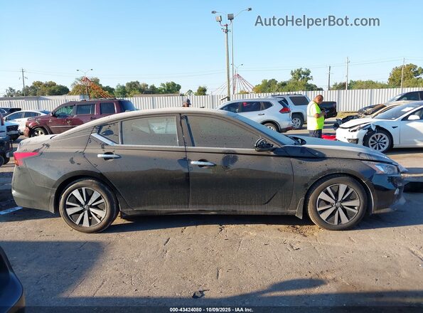 1N4BL4EV5LN318348 2020 NISSAN ALTIMA Black Widok zestawu wskaźników