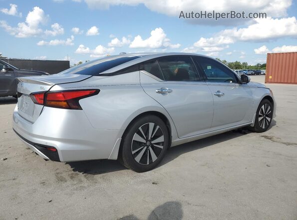1N4BL4EV7KC232226 2019 NISSAN ALTIMA Silver Rear right