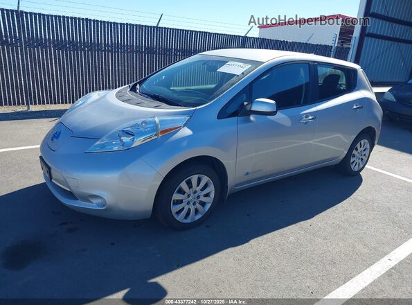 1N4BZ0CP3HC302888 2017 NISSAN LEAF Silver Առջևի ձախ երեք քառորդ տեսարան