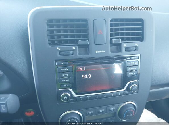 1N4BZ0CP3HC302888 2017 NISSAN LEAF Silver Սալոնի 360 աստիճան տեսք