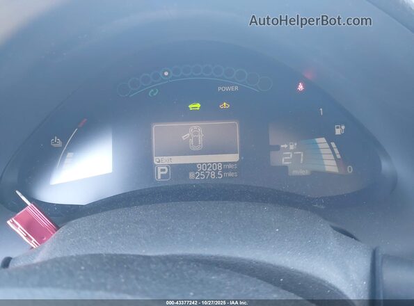 1N4BZ0CP3HC302888 2017 NISSAN LEAF Silver Հետևի նստատեղերի տեսք