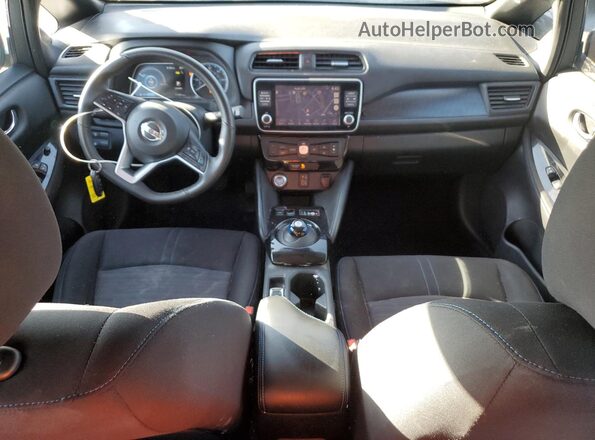 1N4BZ1CP1LC306954 2020 NISSAN LEAF Blue Widok deski rozdzielczej