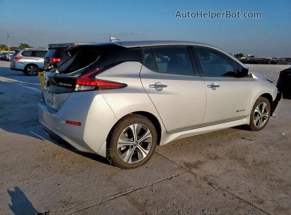 1N4BZ1CP2KC312552 2019 NISSAN LEAF Серебряный Задняя правая четверть