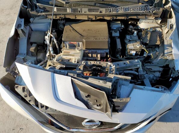 1N4BZ1CP2KC312552 2019 NISSAN LEAF Серебряный Вид подкапотного пространства