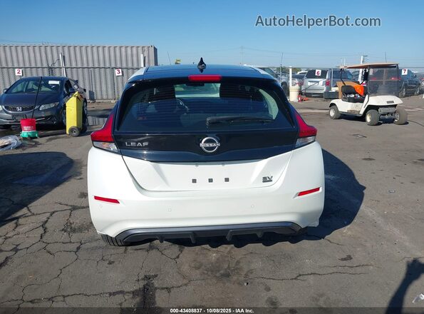 1N4CZ1CV1PC553593 2023 NISSAN LEAF White 