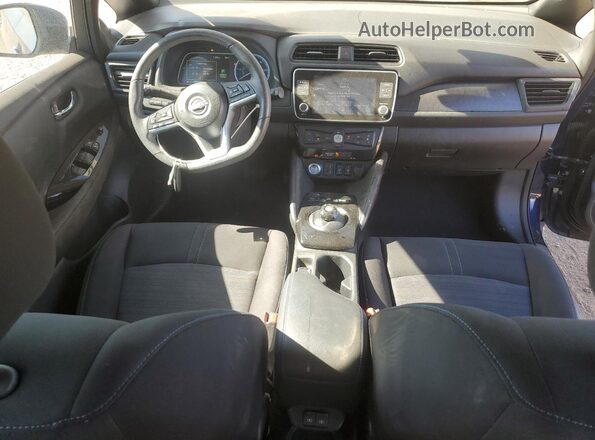1N4CZ1CV4RC556670 2024 NISSAN LEAF Синий Вид панели приборов