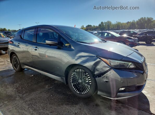1N4CZ1CV5SC567022 2025 NISSAN LEAF Gray წინა მარჯვენა