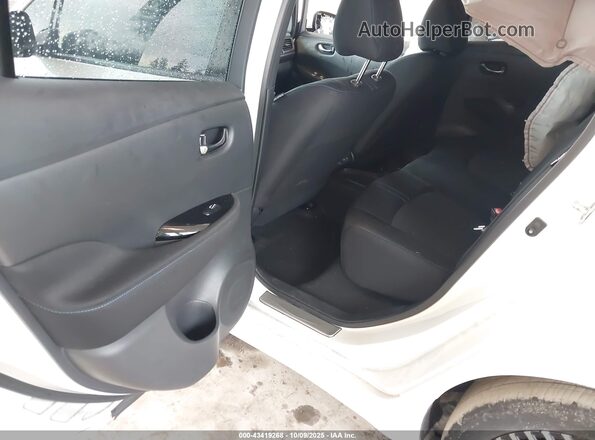 1N4CZ1CV6PC551340 2023 NISSAN LEAF White Vista de la etiqueta del VIN