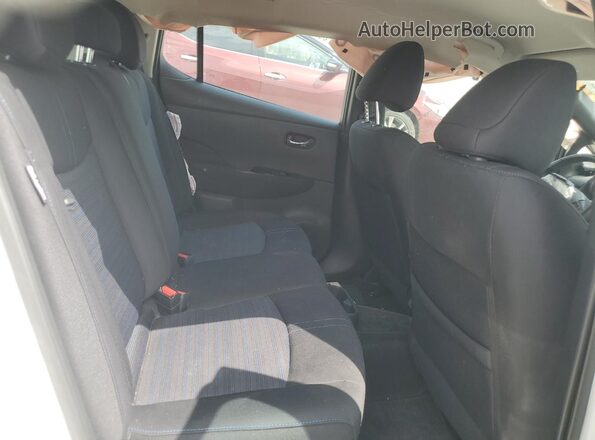 1N4CZ1CVXSC550541 2025 NISSAN LEAF White Vista de los asientos traseros