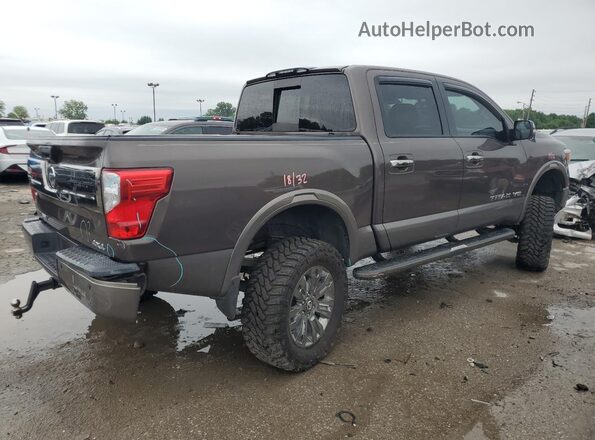 1N6AA1E51JN509060 2018 NISSAN TITAN Коричневый 