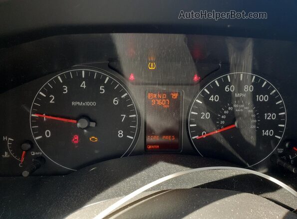 1N6AF0LY0JN813182 2018 NISSAN NV Желтый 
