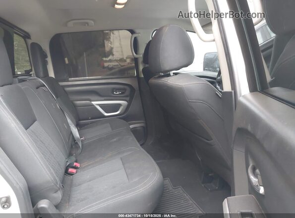 1N6BA1F37KN522169 2019 NISSAN TITAN XD White VIN sticker view